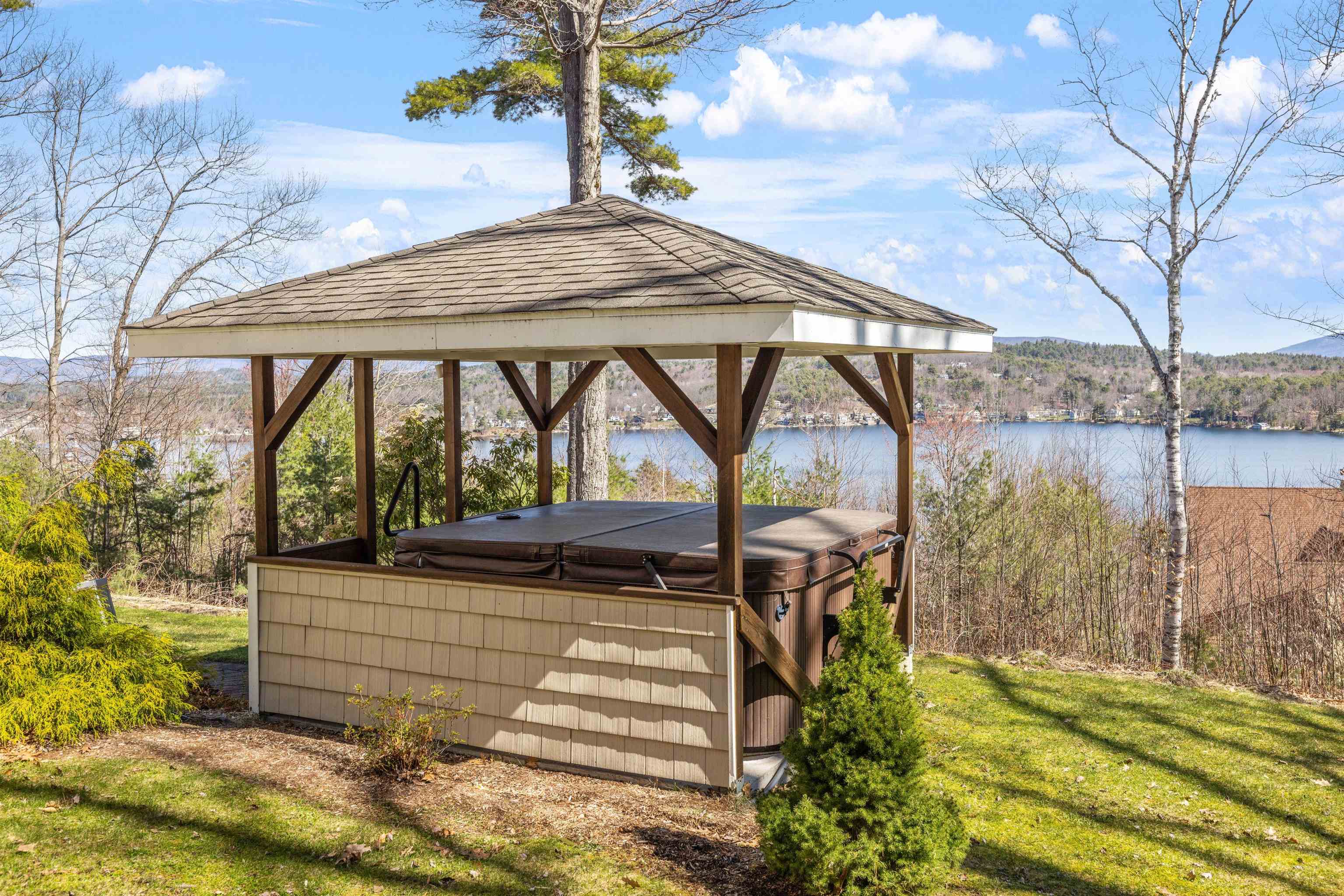20 Mountain Ridge Drive