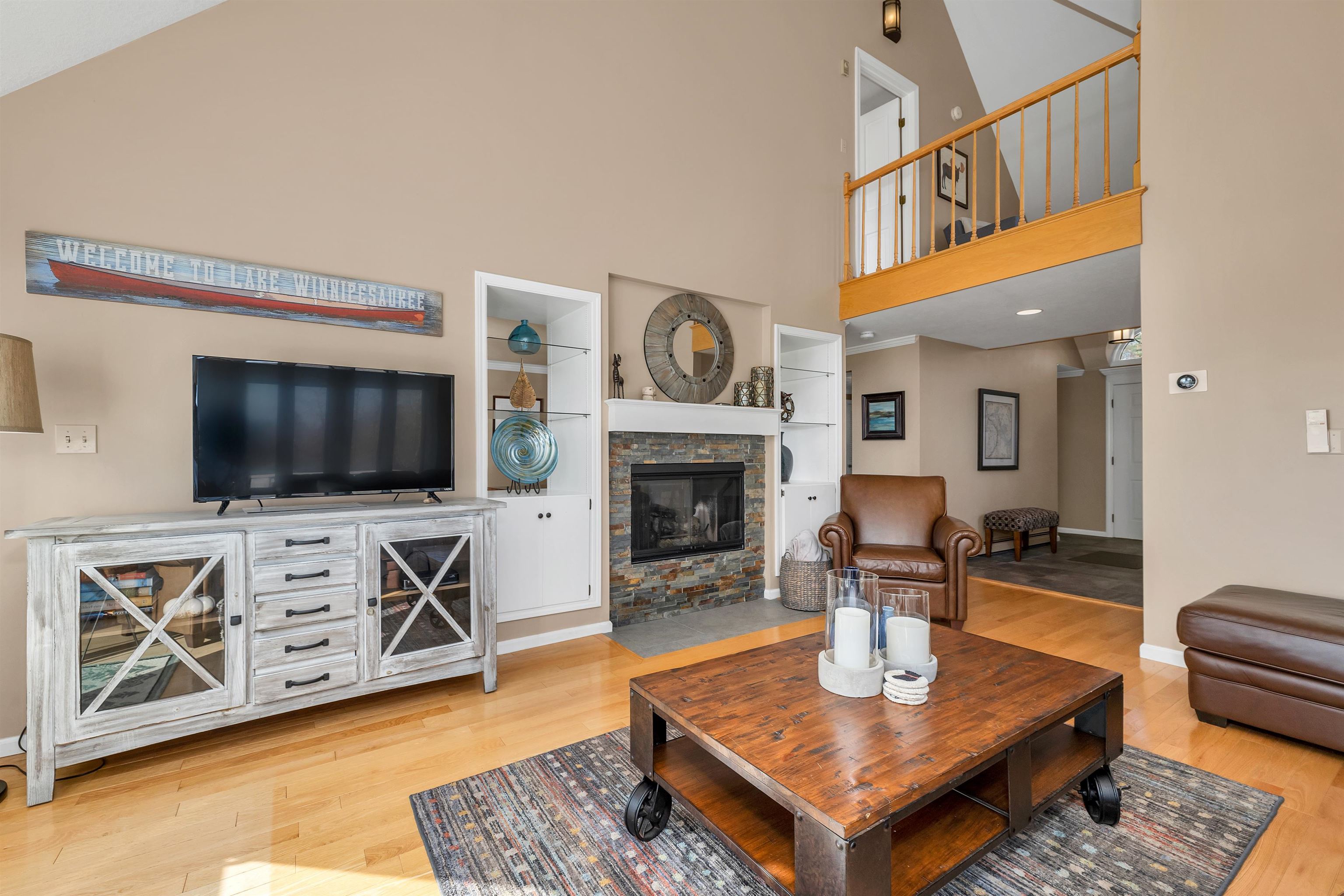 17 Hawk Ridge Road