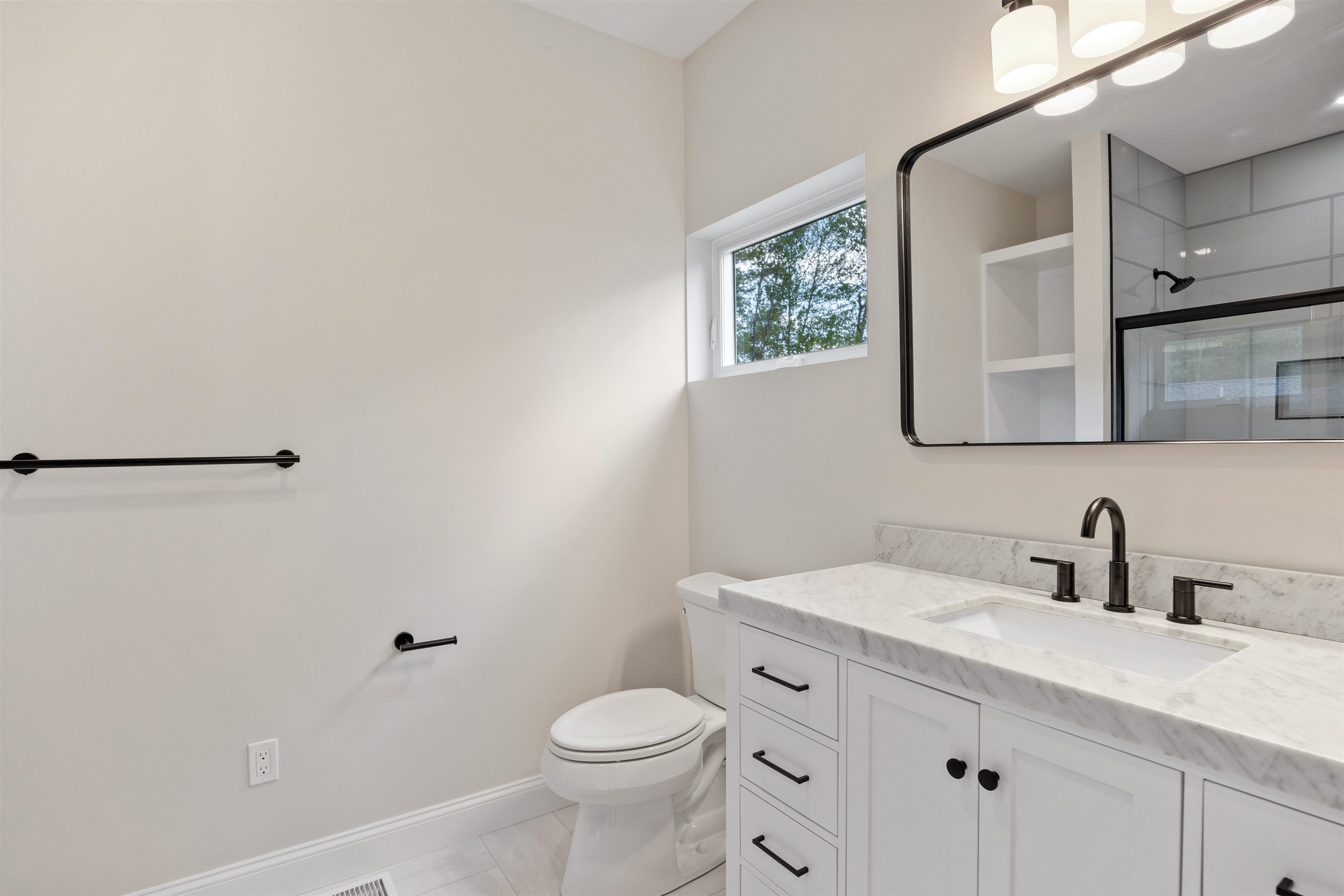 1480 Old North Main Street Unit: 27