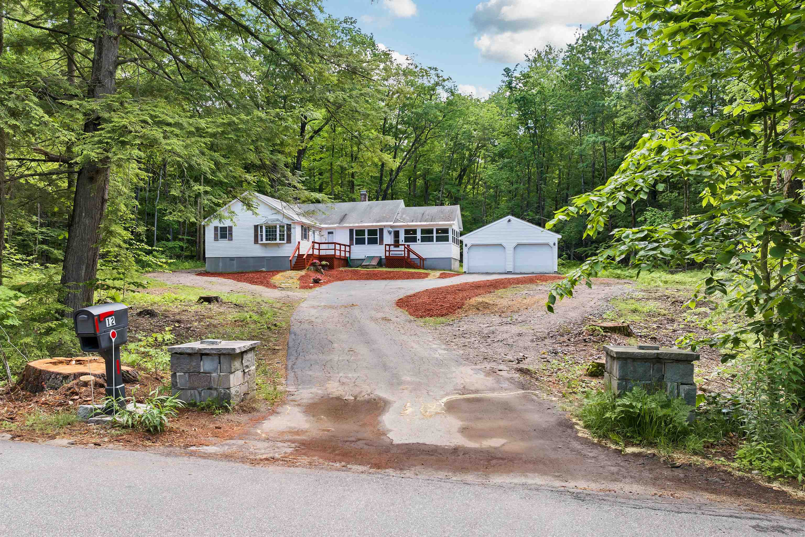 12 Pinnacle Park Road