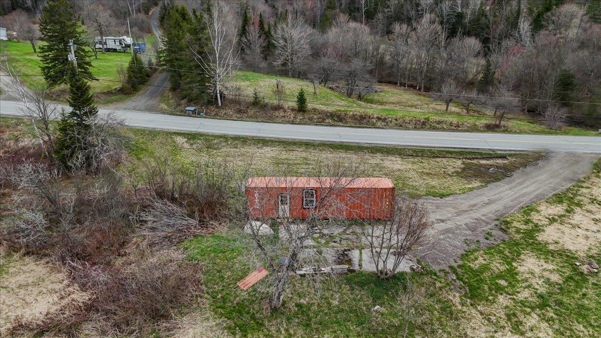 6847 Vermont Route 122