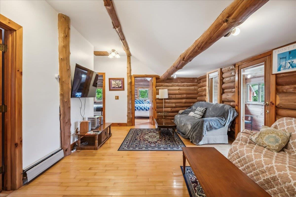 458 Woodcock Road
