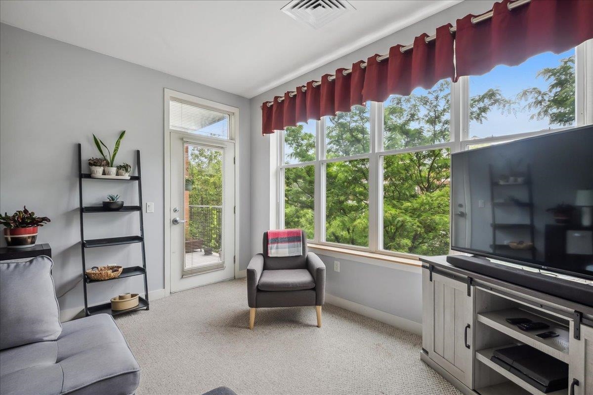 370 Farrell Street Unit: 217