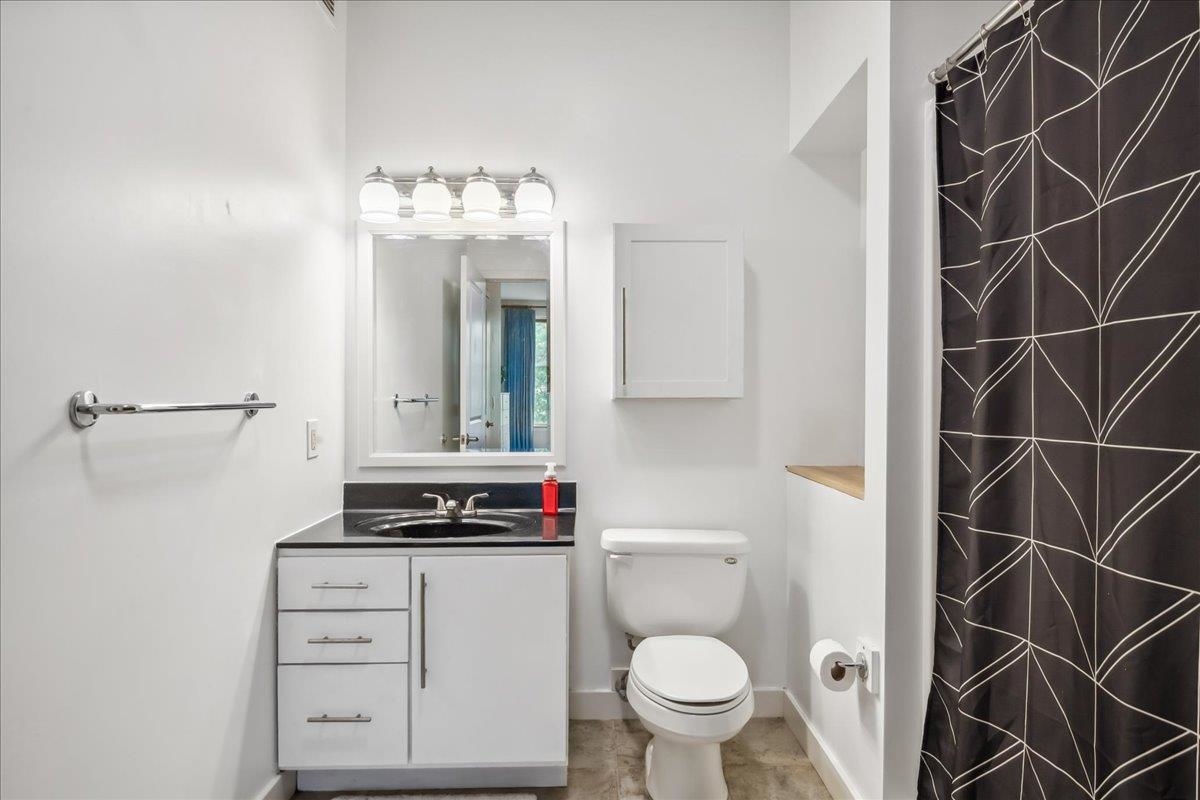 370 Farrell Street Unit: 217