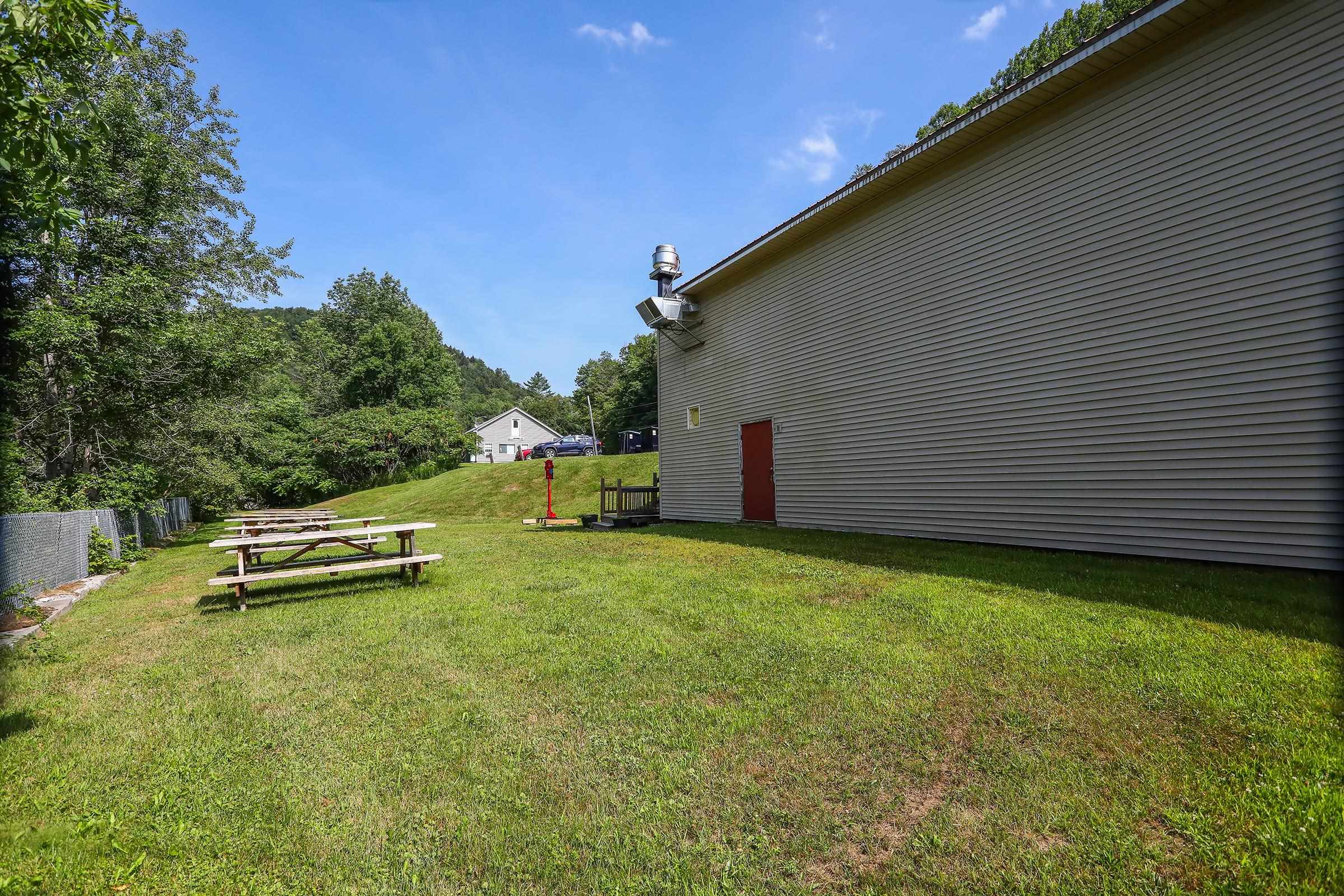 6828 Main Street