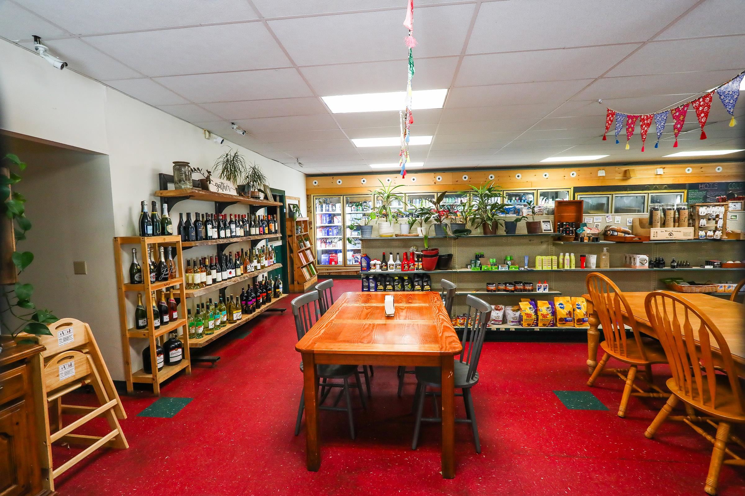 6828 Main Street