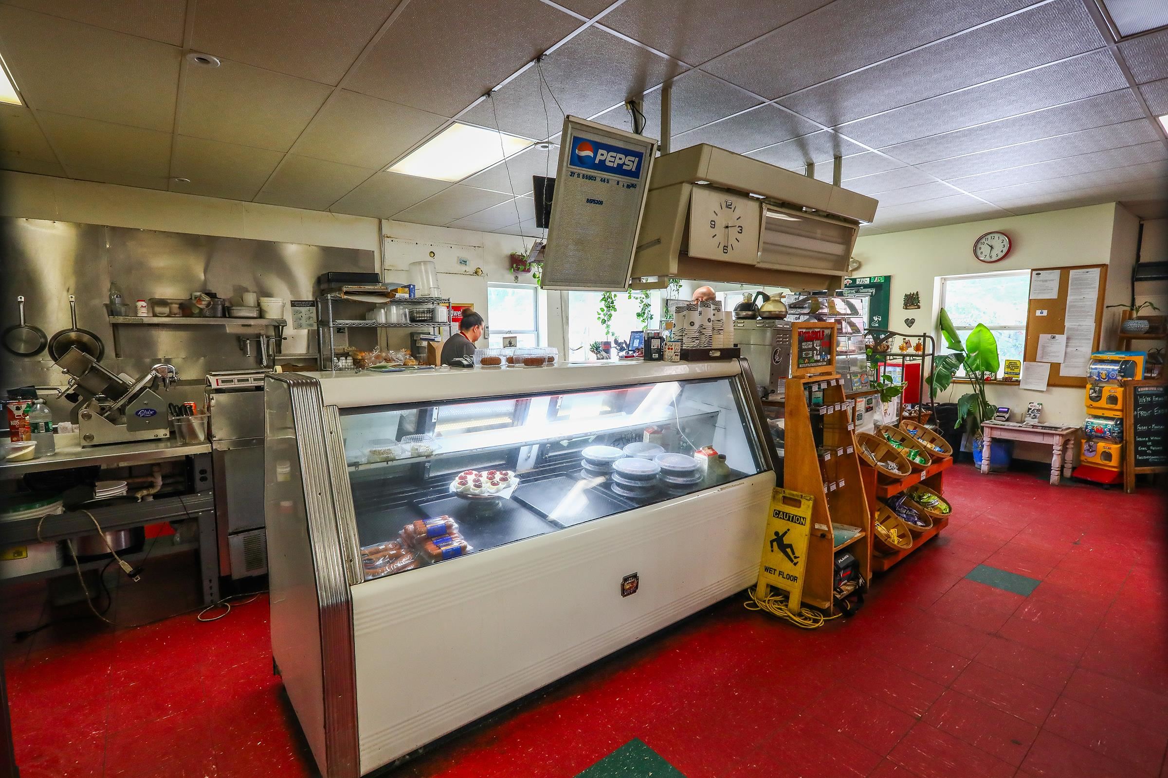 6828 Main Street