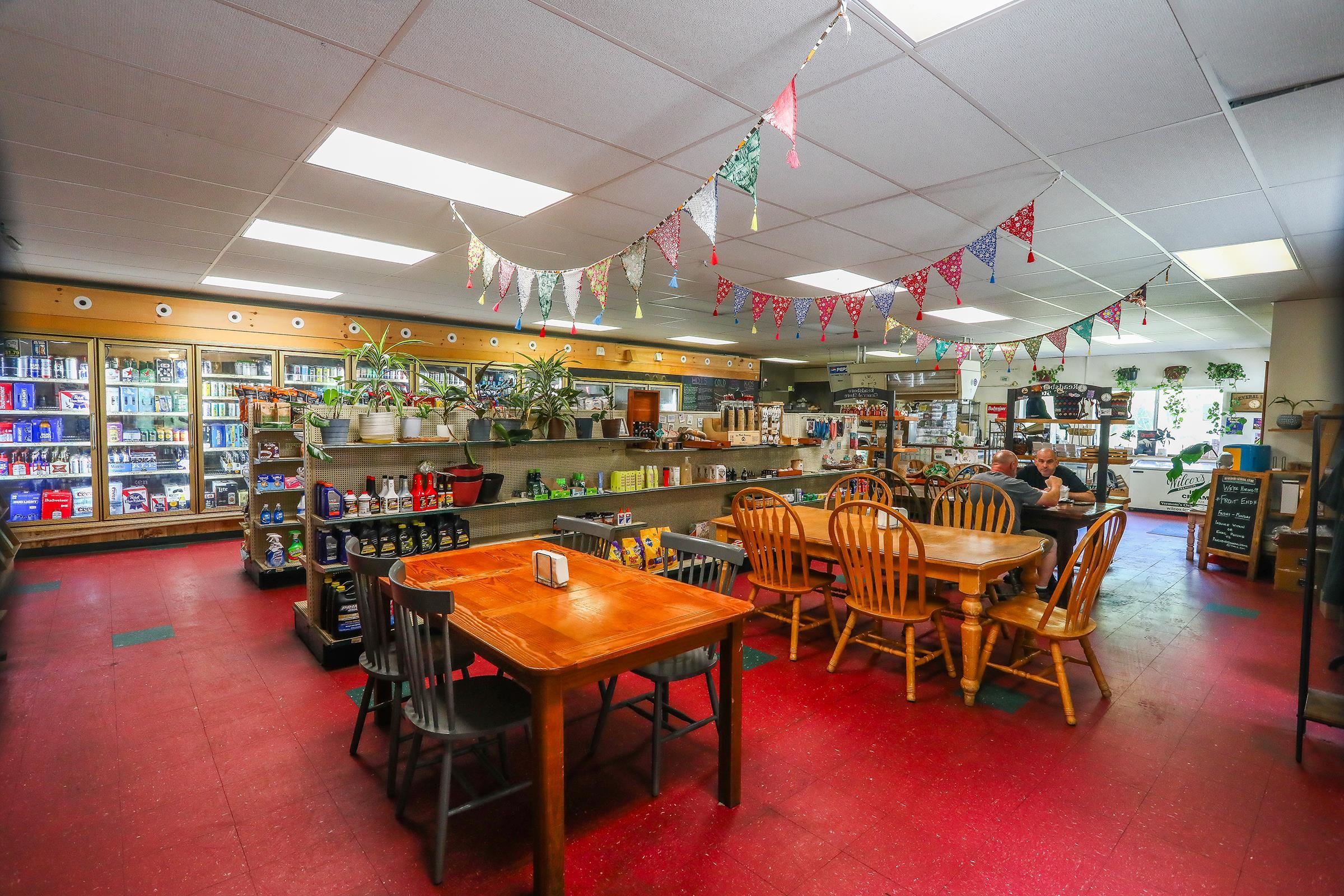 6828 Main Street