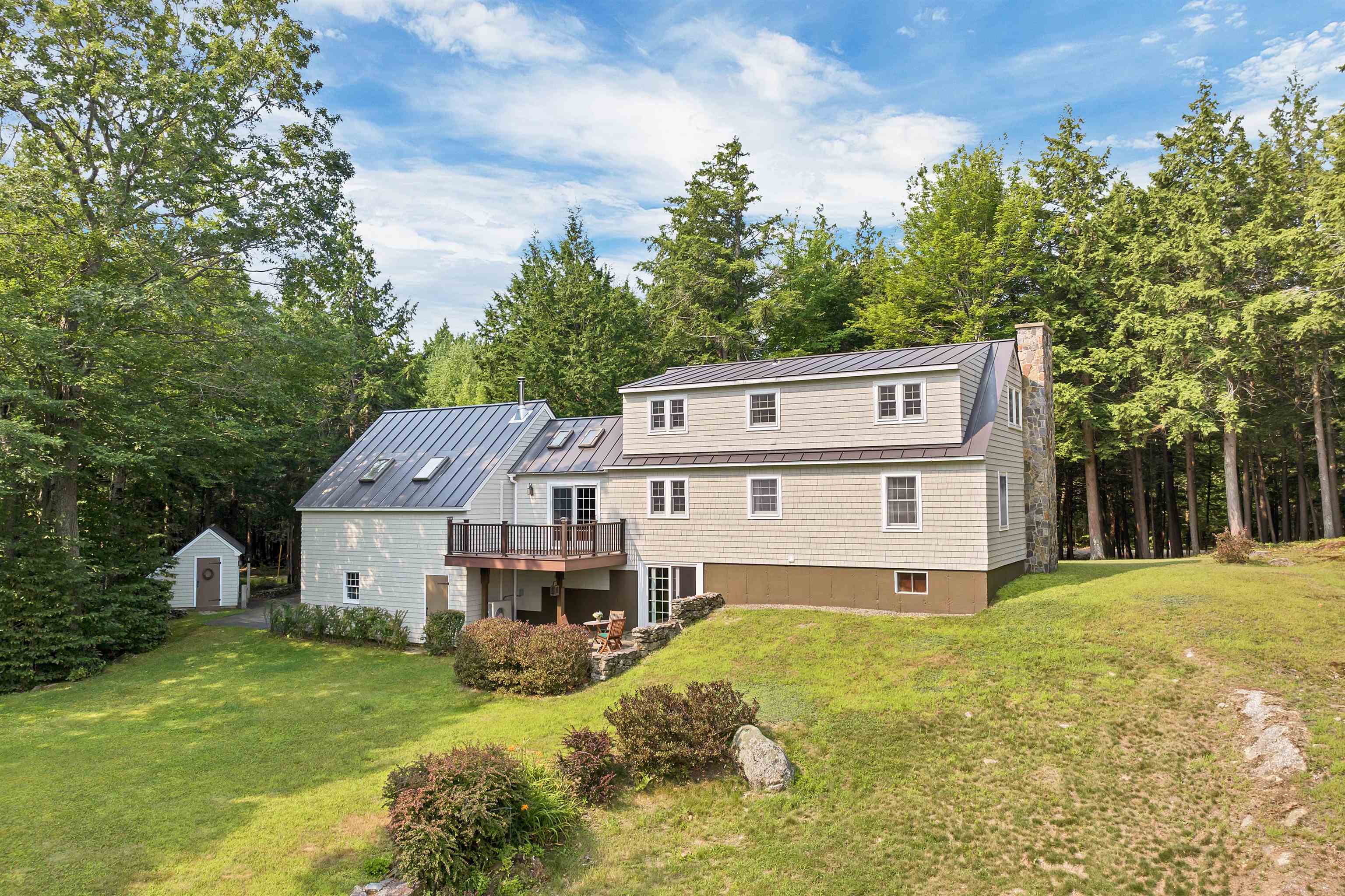 64 & 00 Eagle Ledge Road