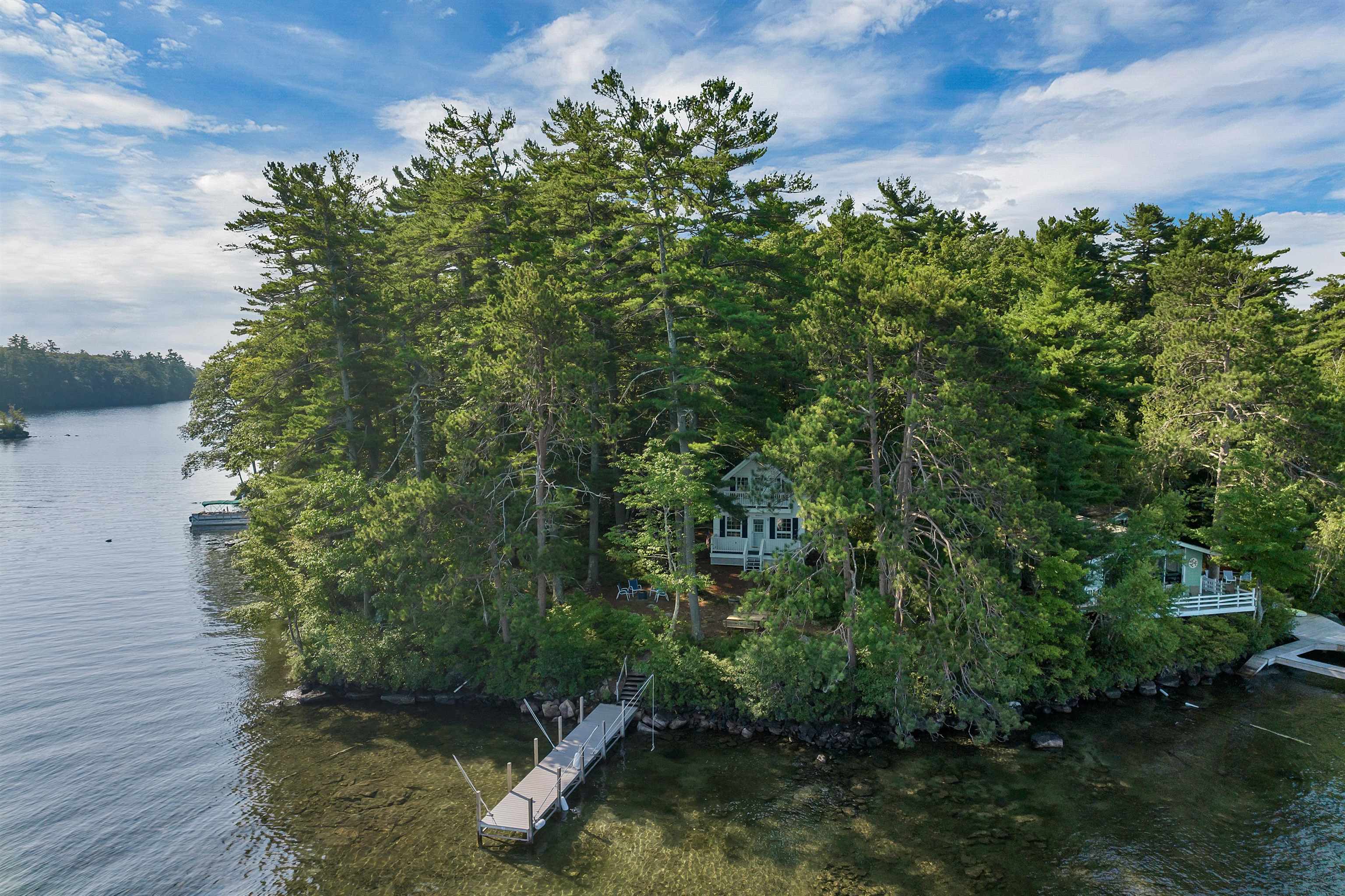 10 Pitchwood Island