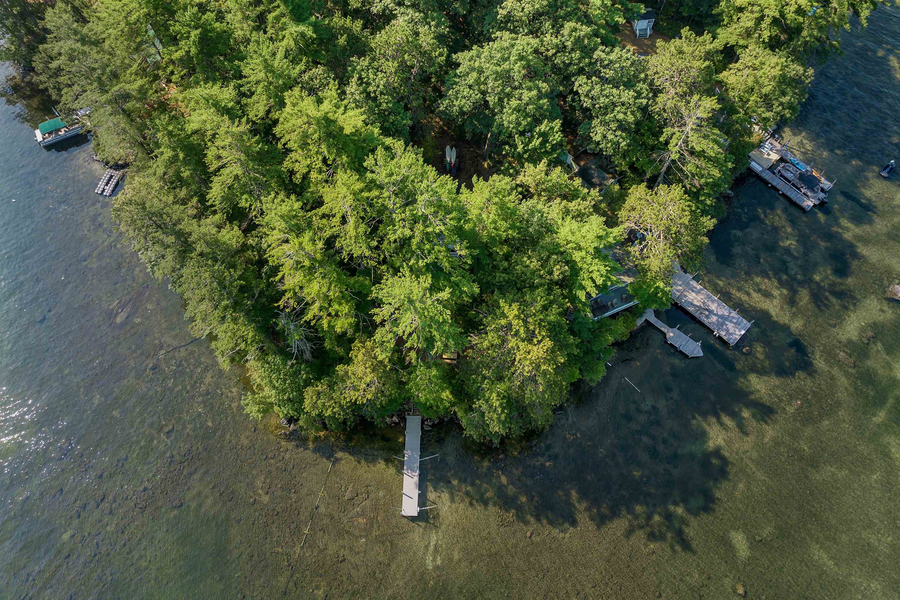 10 Pitchwood Island