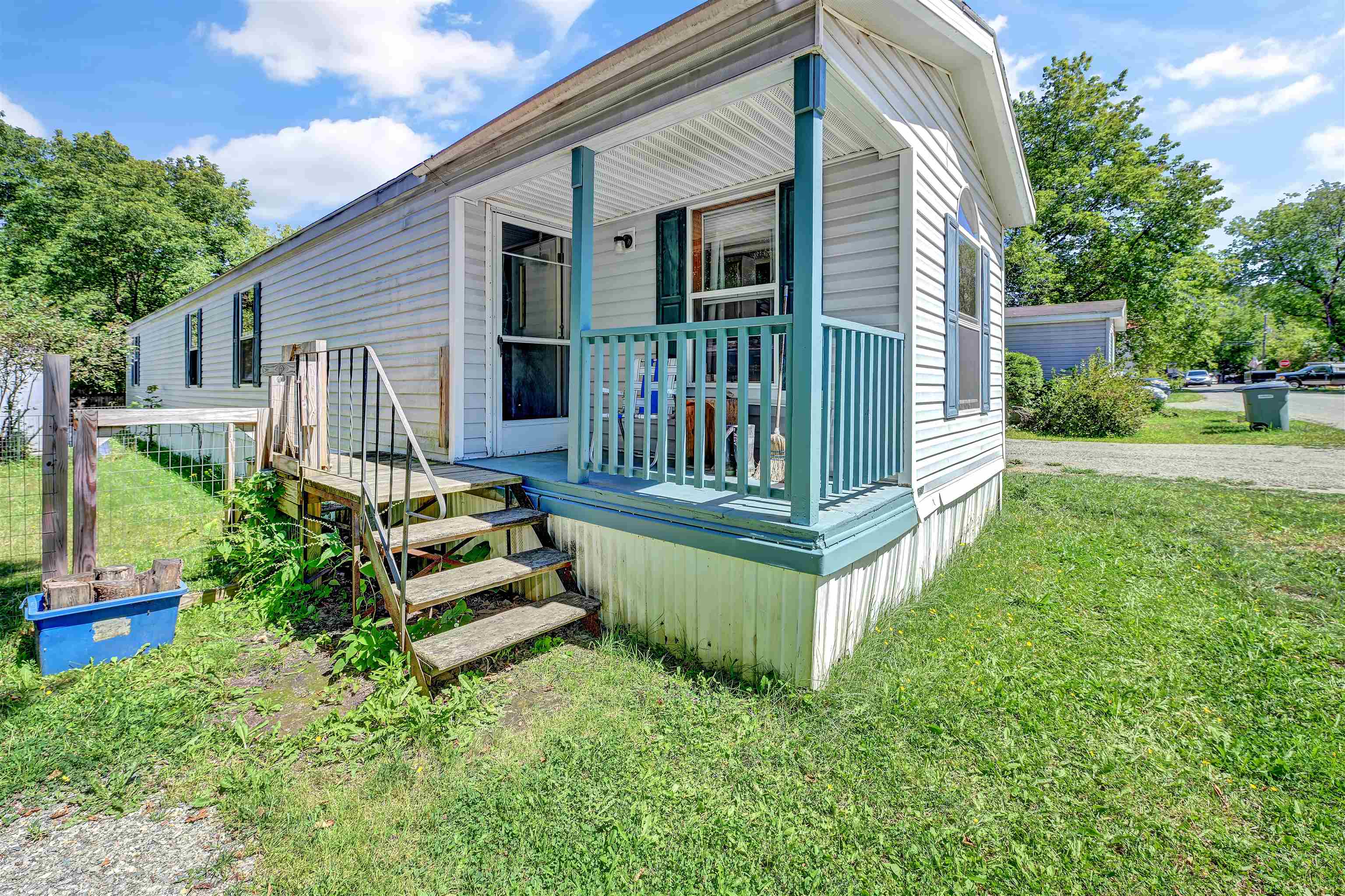 405 Kneeland Flats