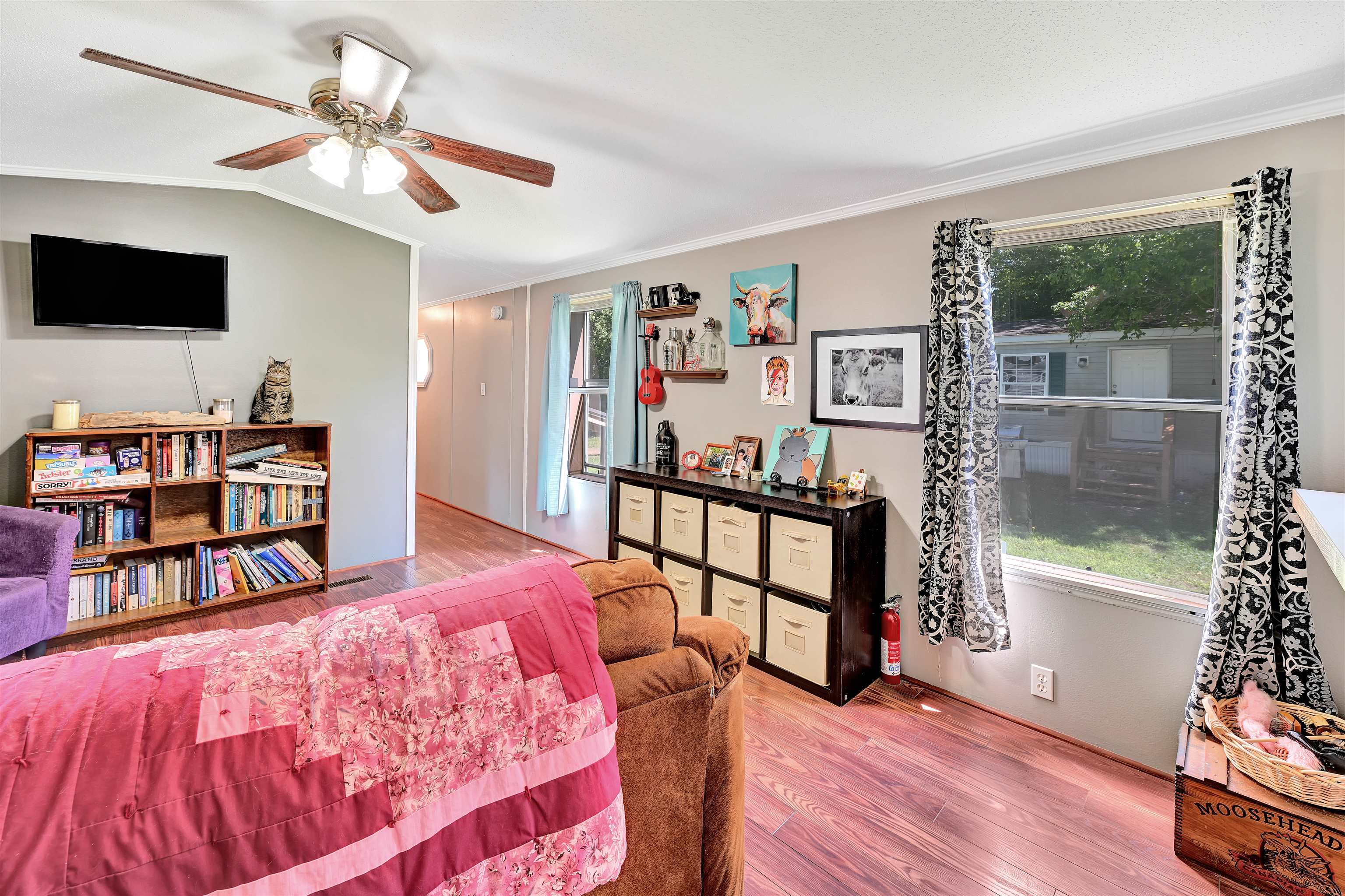 405 Kneeland Flats