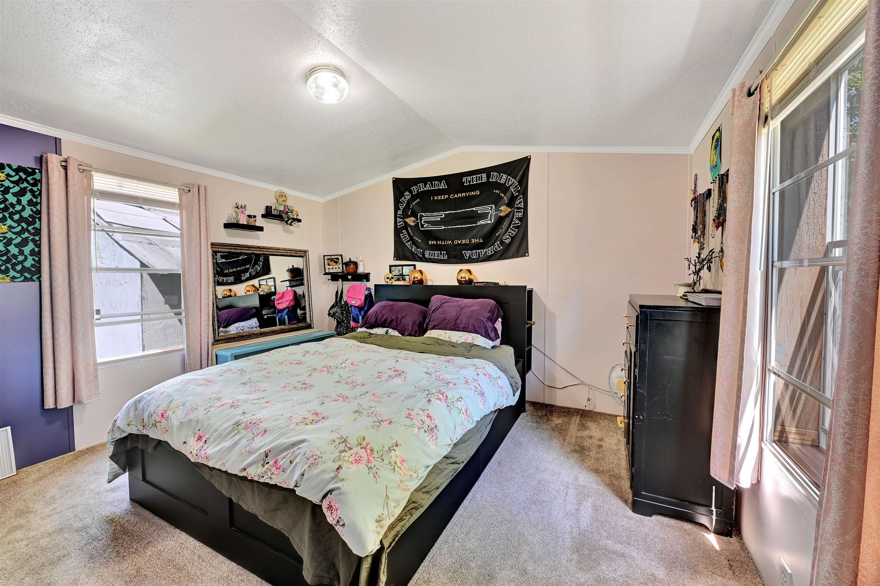 405 Kneeland Flats