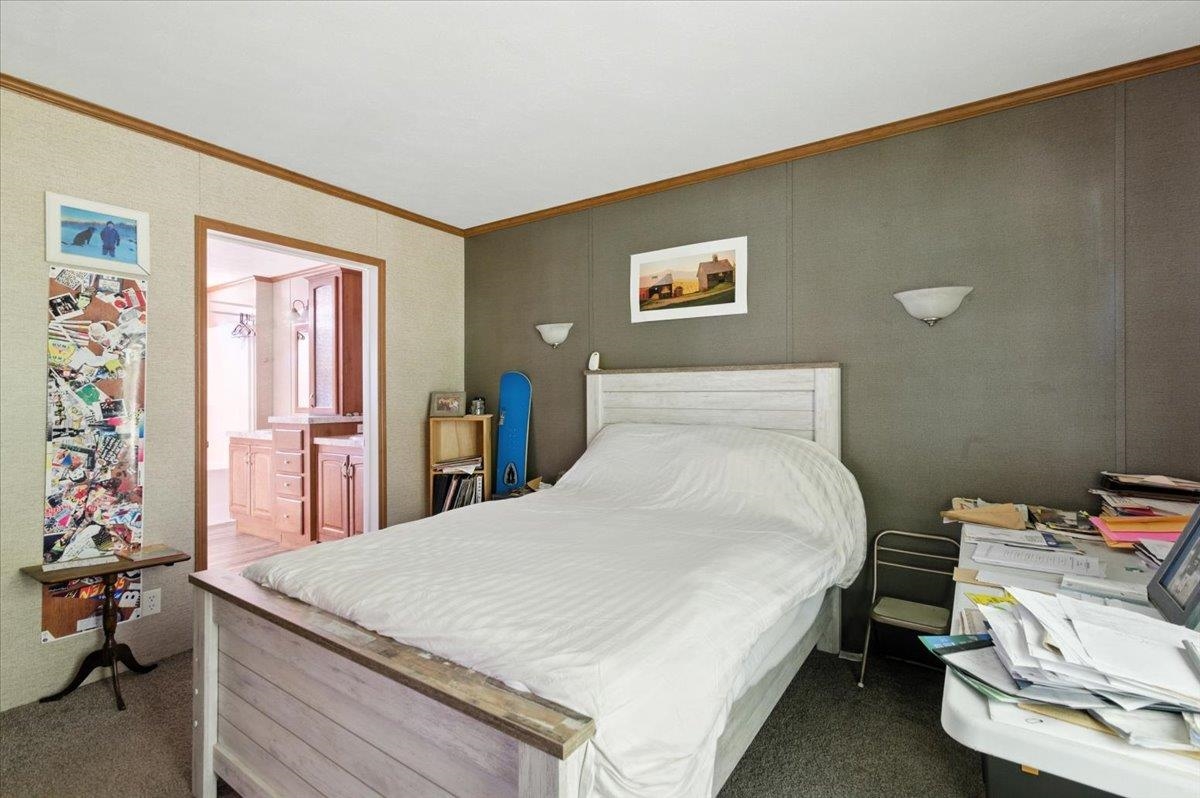 1433 N 116 Road Unit: B