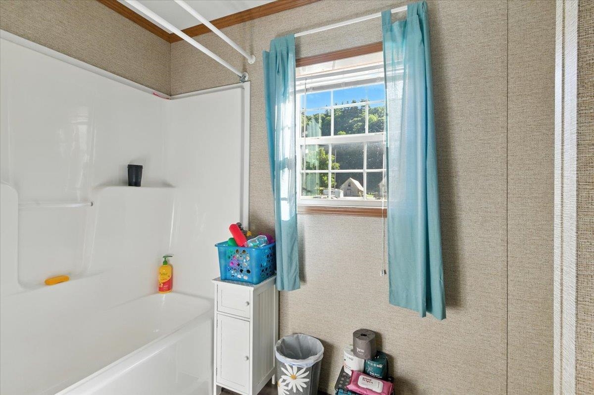 1433 N 116 Road Unit: B