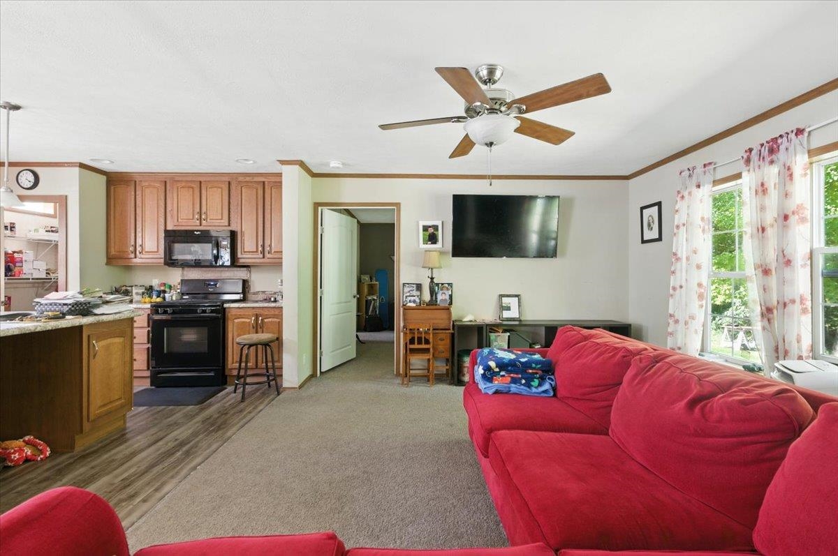 1433 N 116 Road Unit: B