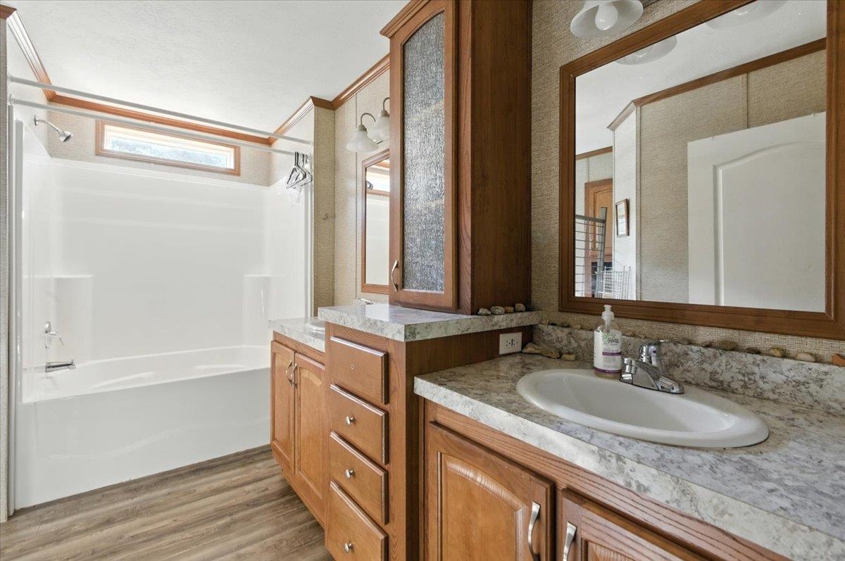 1433 N 116 Road Unit: B