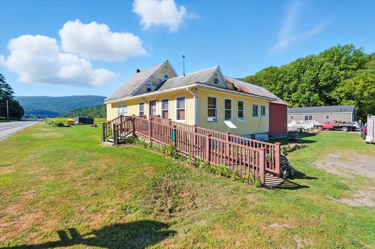 1433 N 116 Road Unit: B