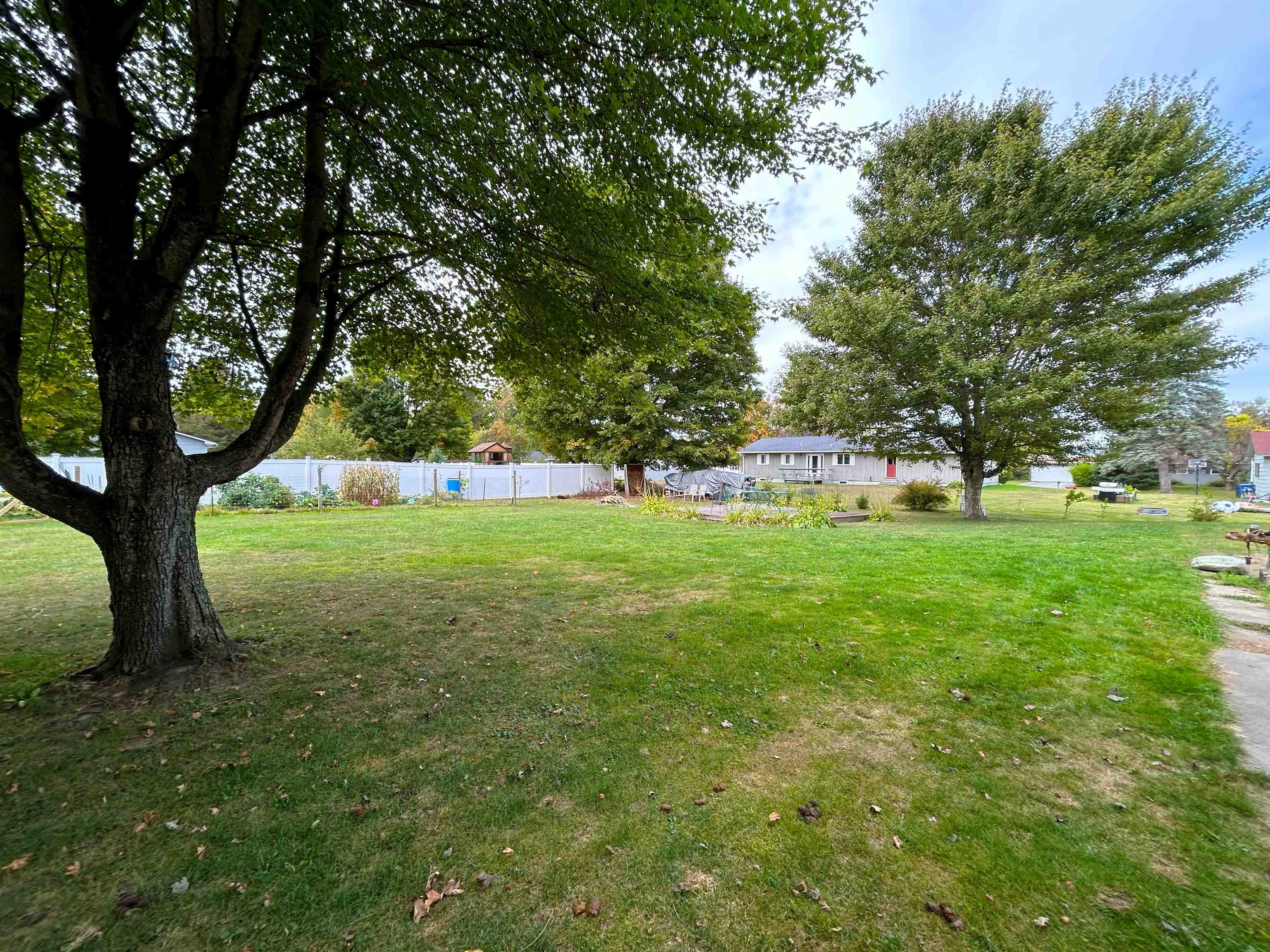 28 Ridgewood Terrace