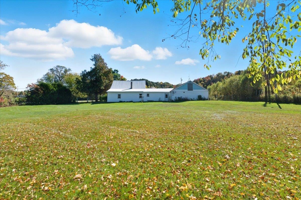 455 Hardwood Hill