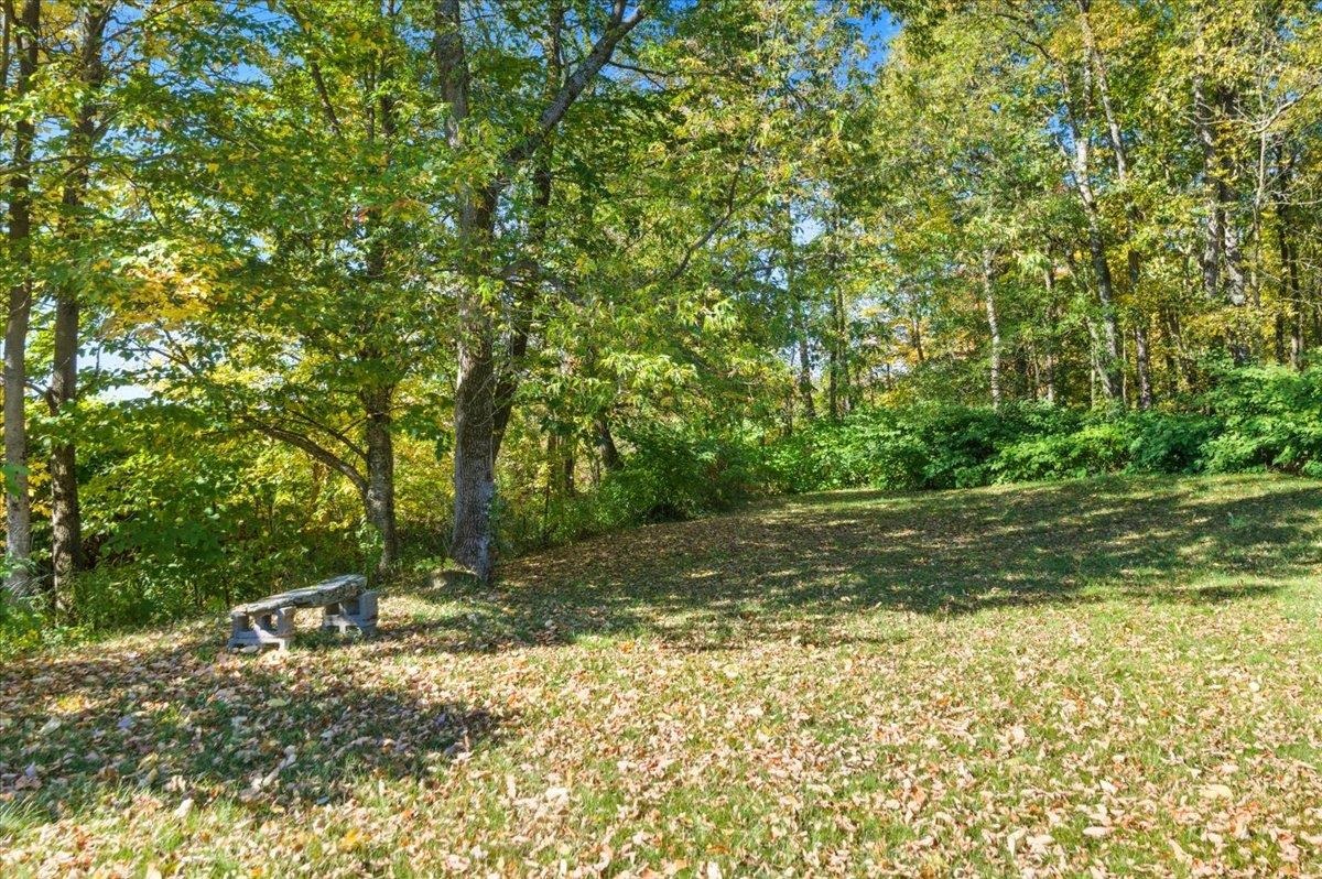 455 Hardwood Hill