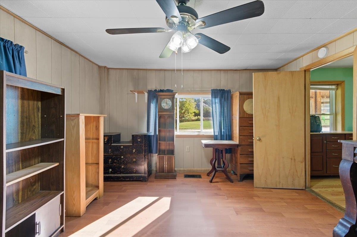 455 Hardwood Hill