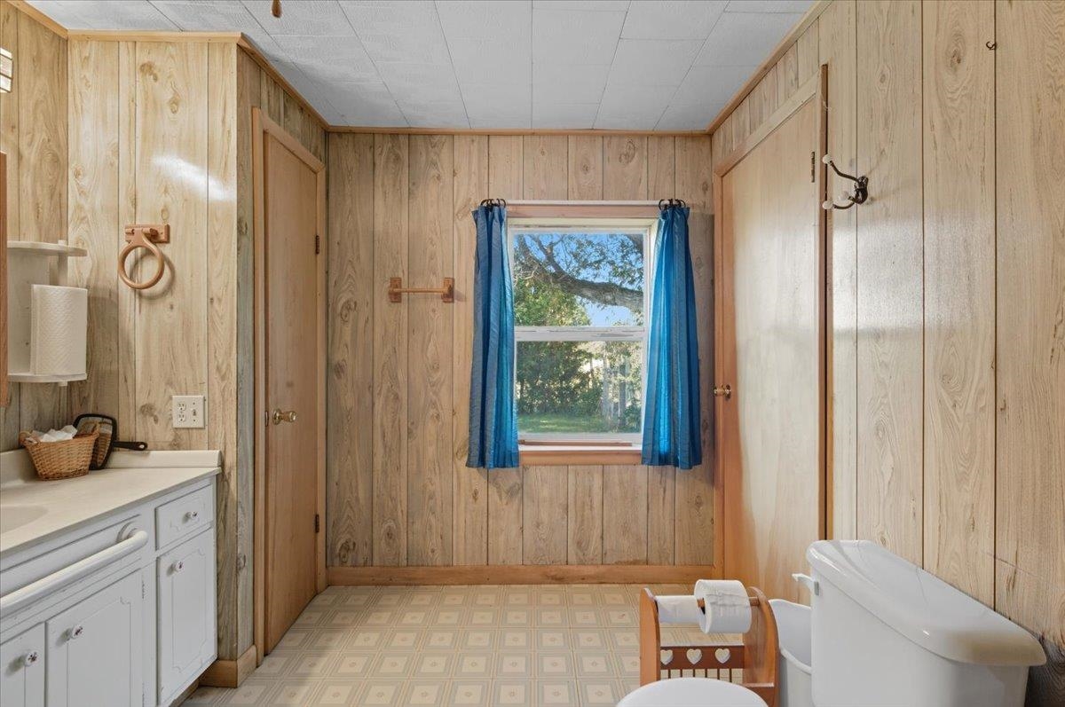 455 Hardwood Hill