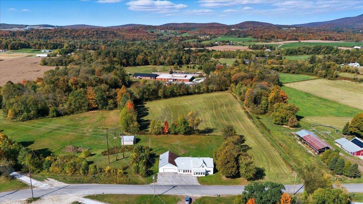 455 Hardwood Hill
