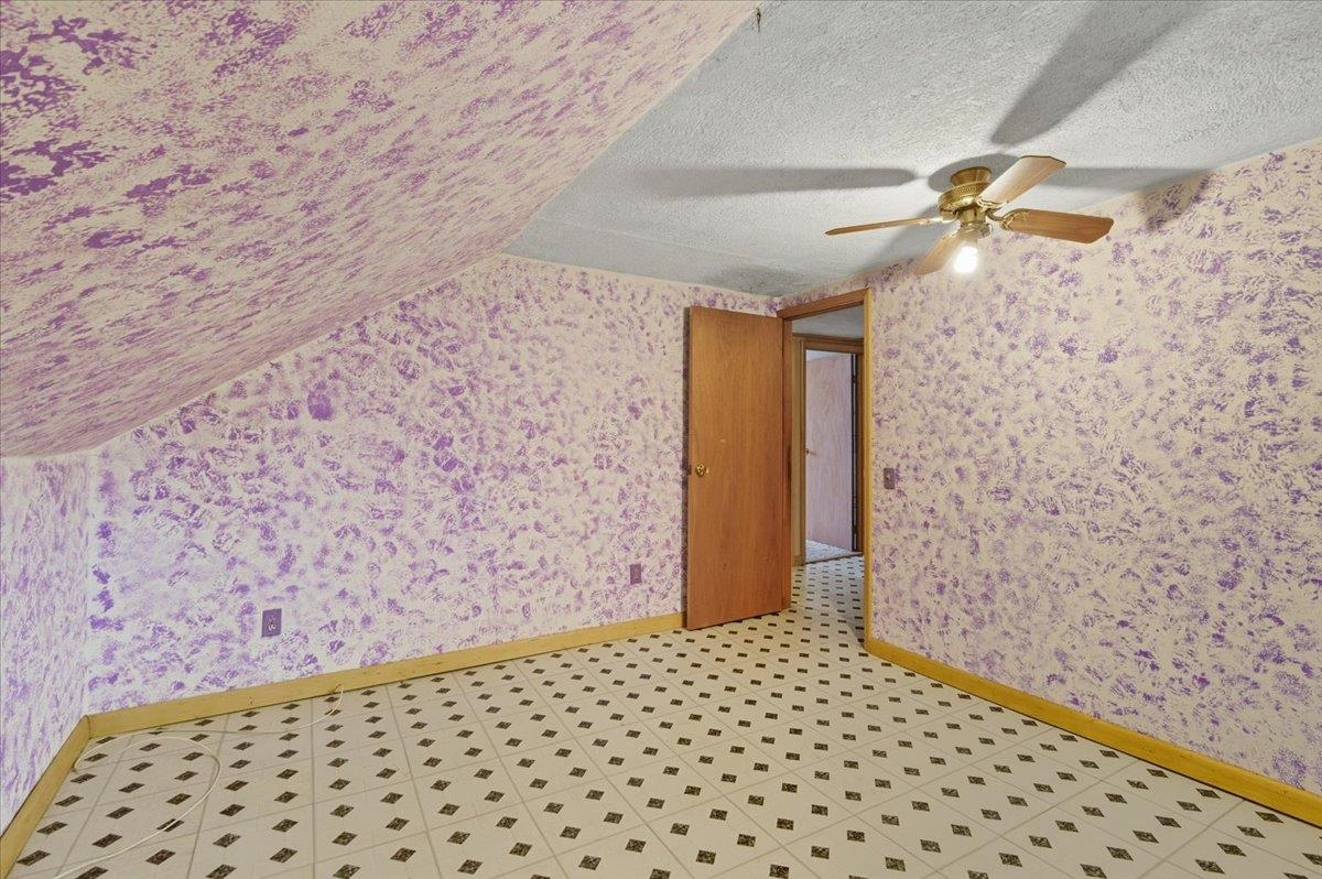 455 Hardwood Hill