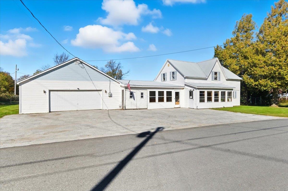 455 Hardwood Hill