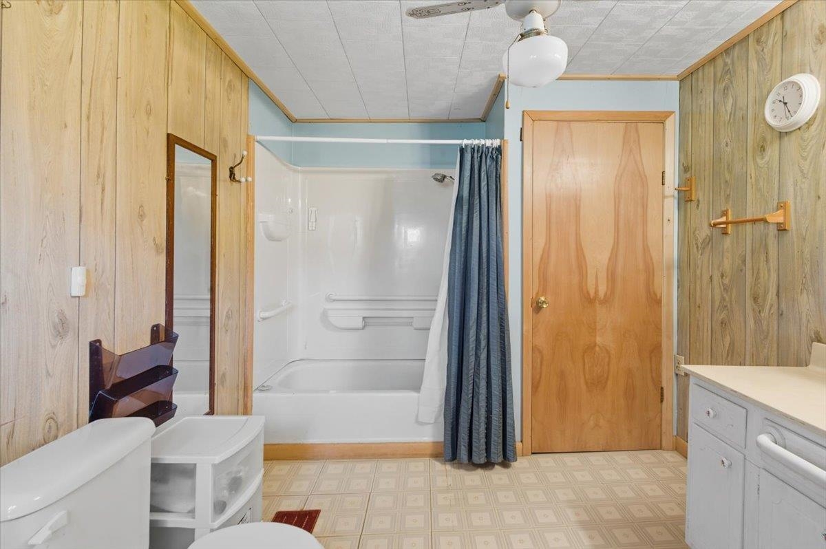 455 Hardwood Hill