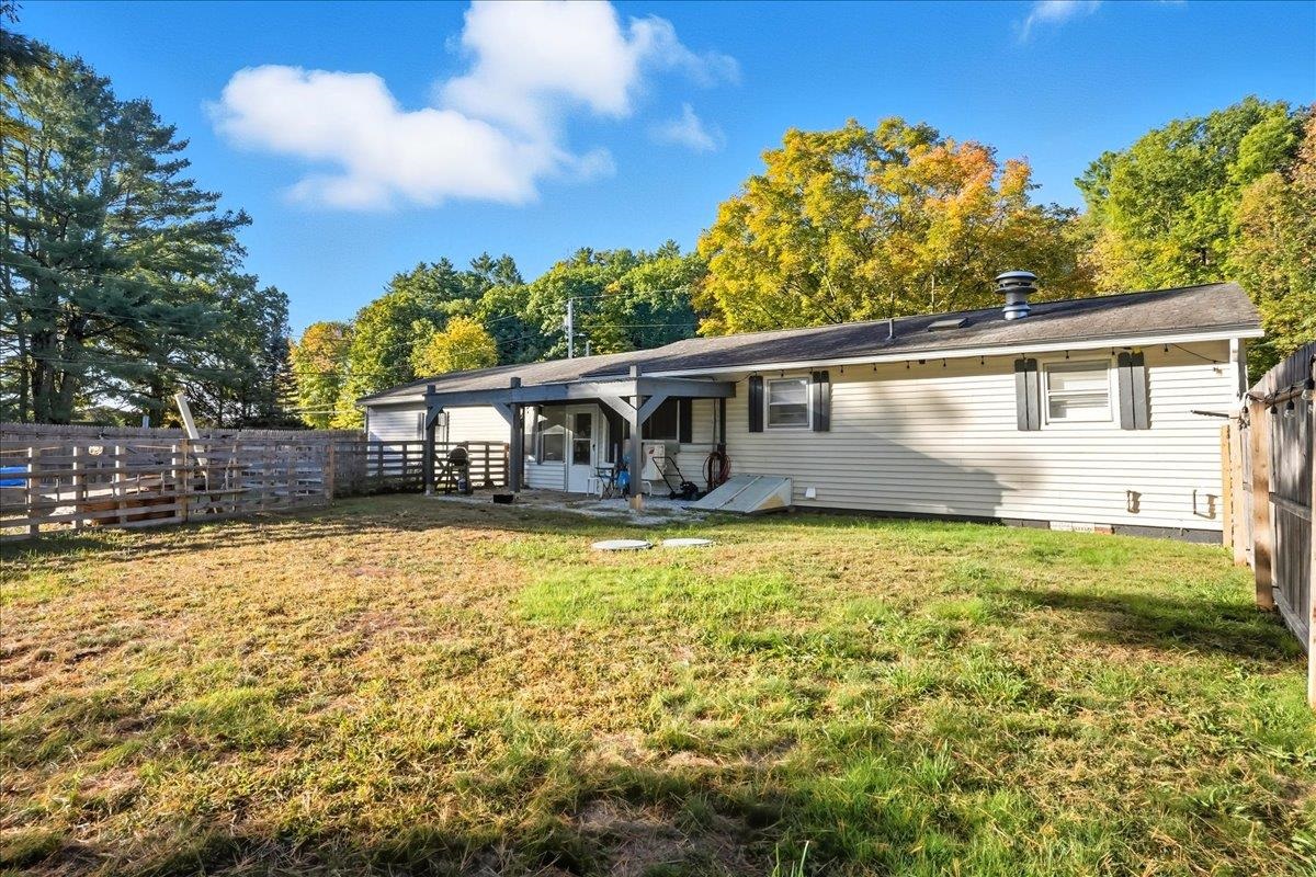45 Lake Road