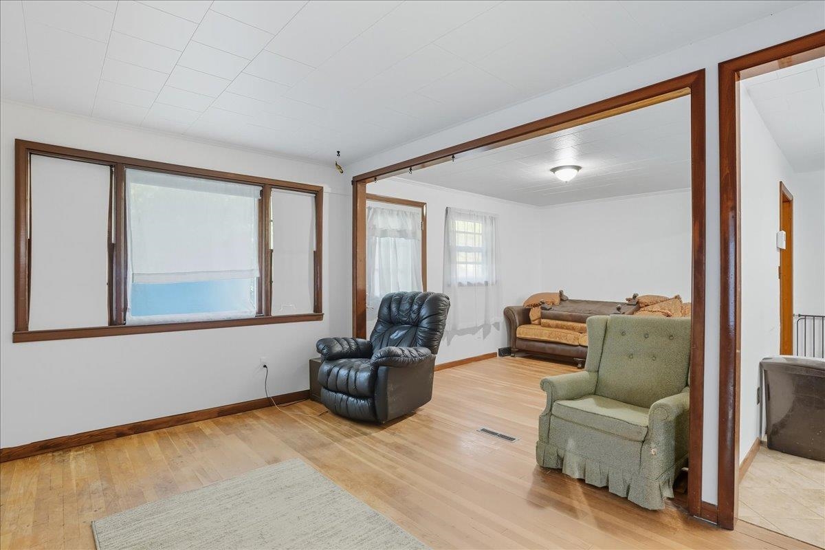 45 Lake Road