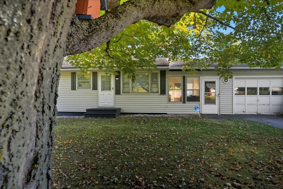 45 Lake Road