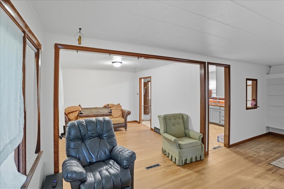 45 Lake Road