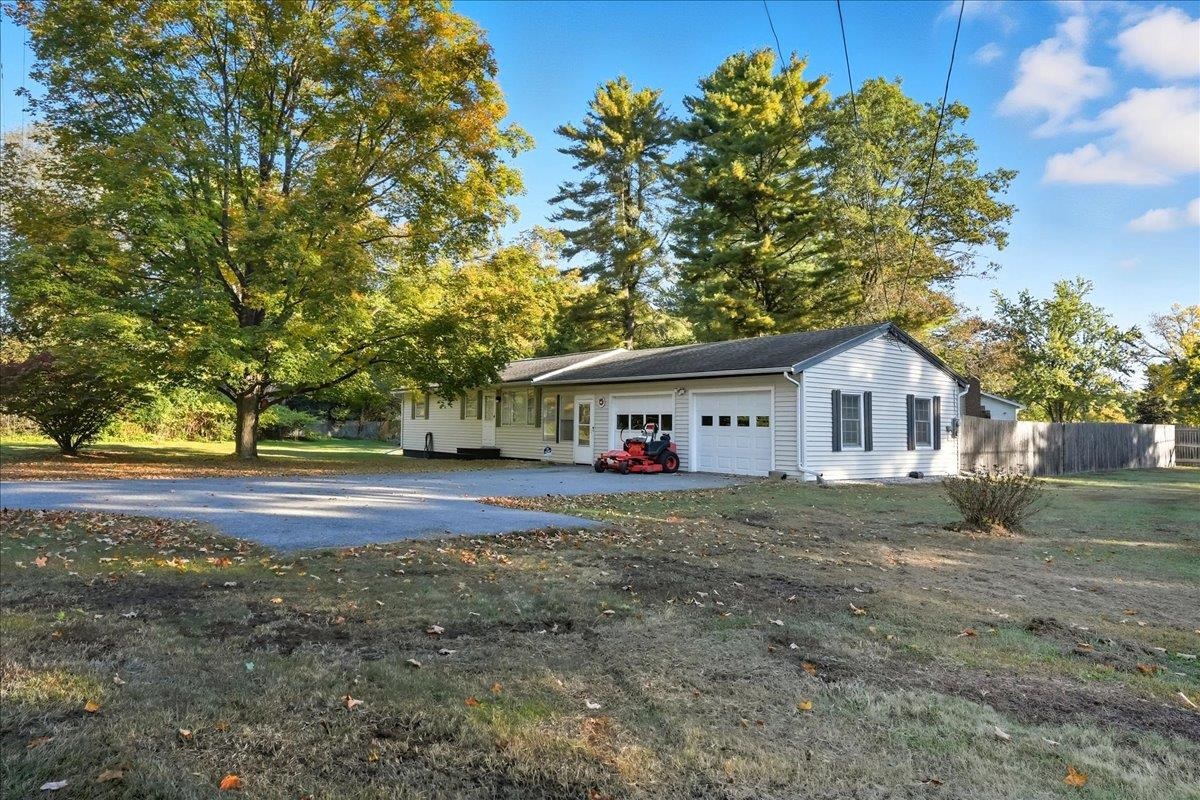 45 Lake Road