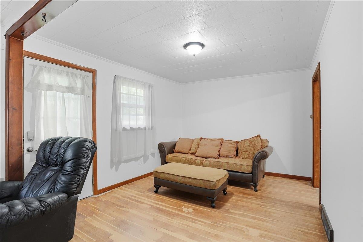 45 Lake Road