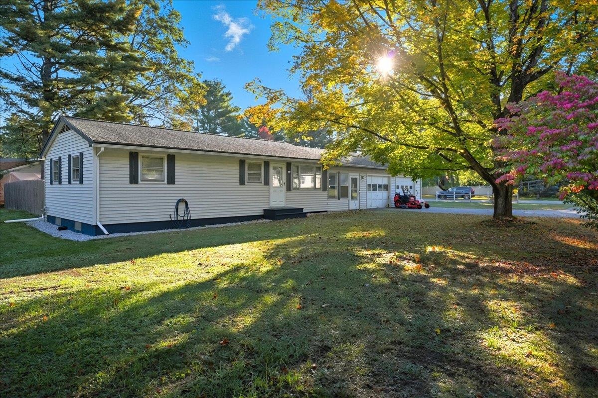 45 Lake Road