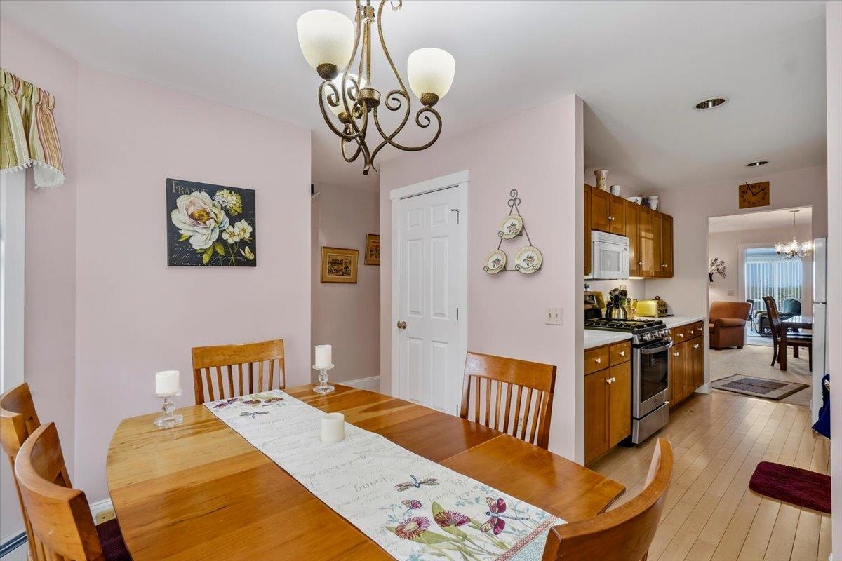 228 Commons Road