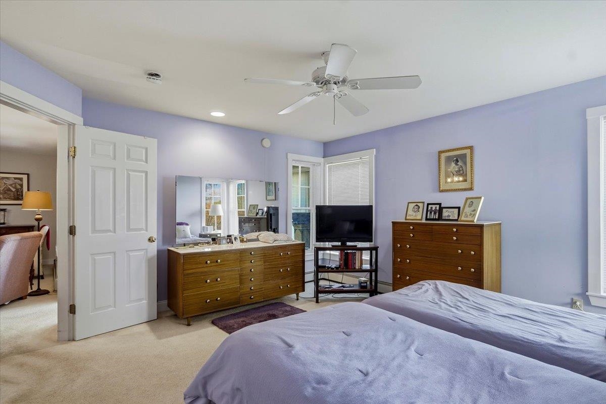 228 Commons Road