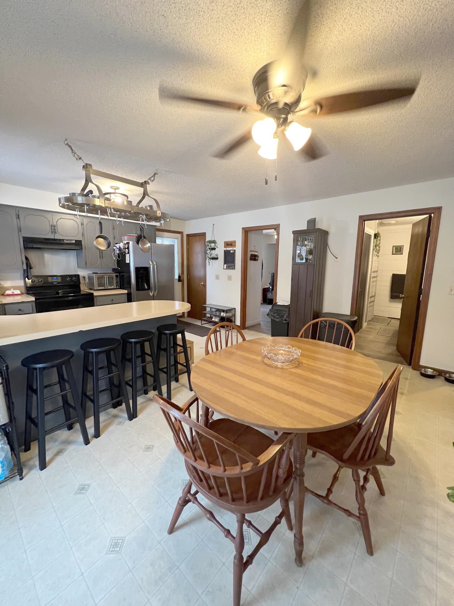 2016 Hinman Settler Road
