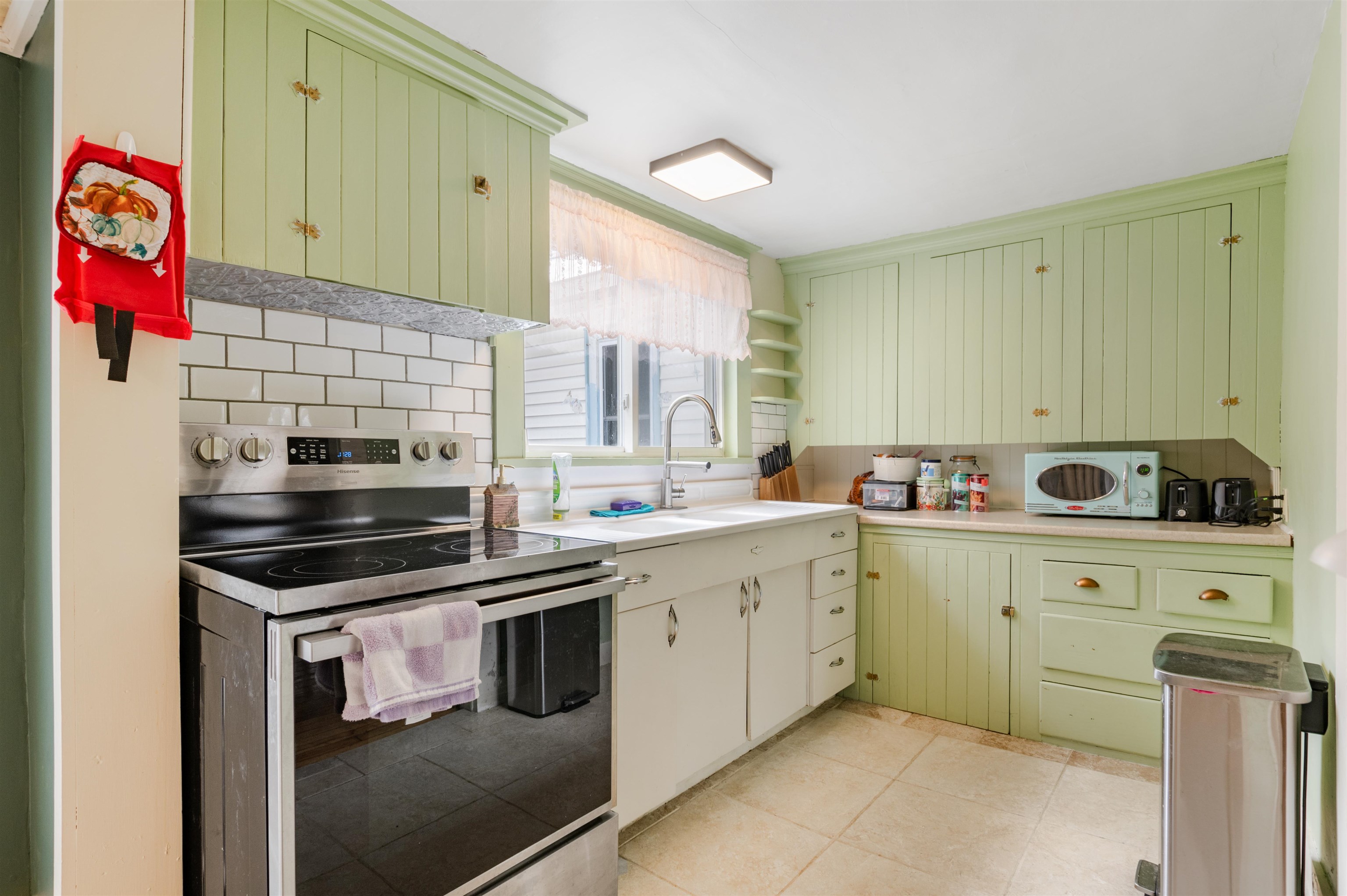 162 Caswell Avenue