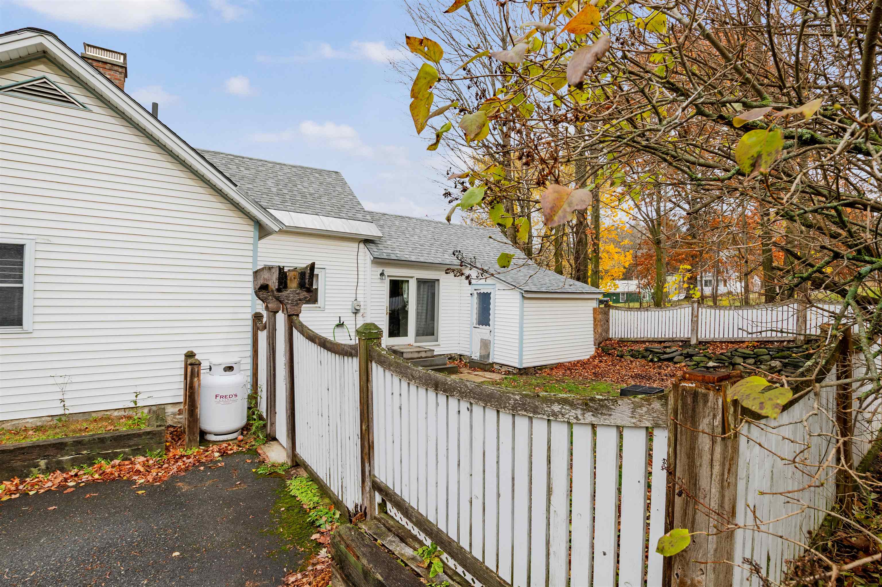 162 Caswell Avenue