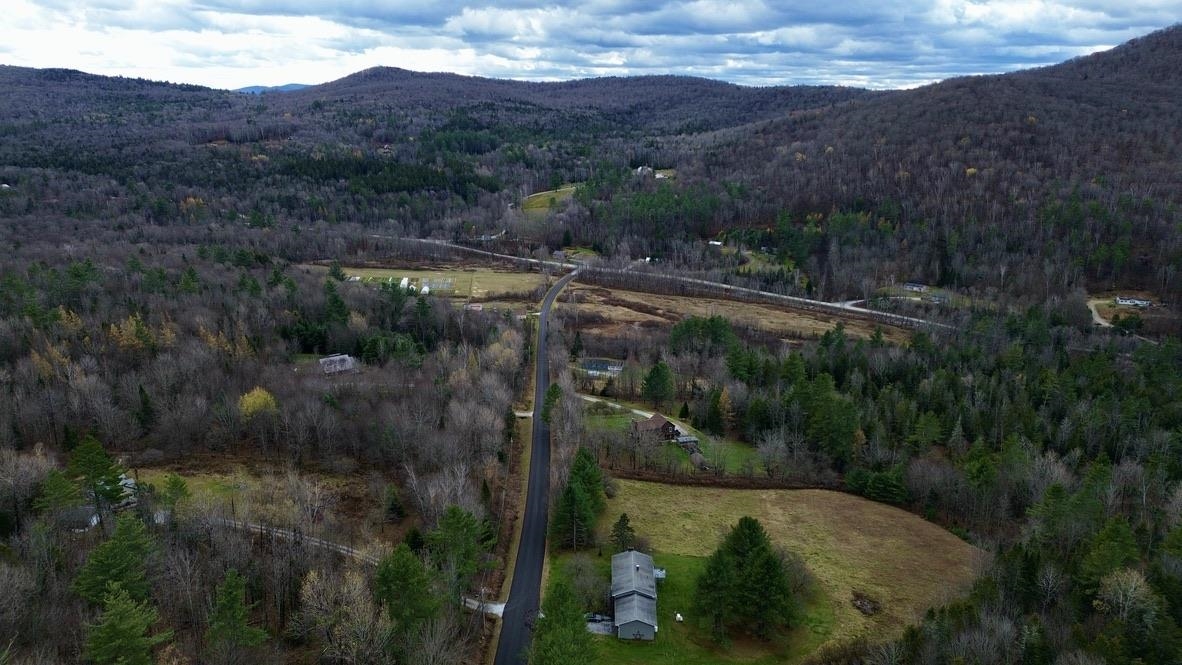 387 Wilmouth Hill Road