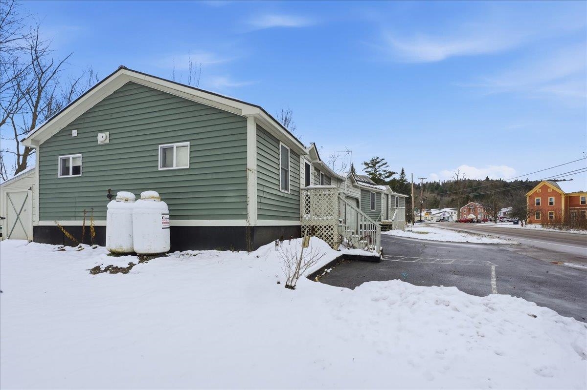 2572 Vermont Route 15