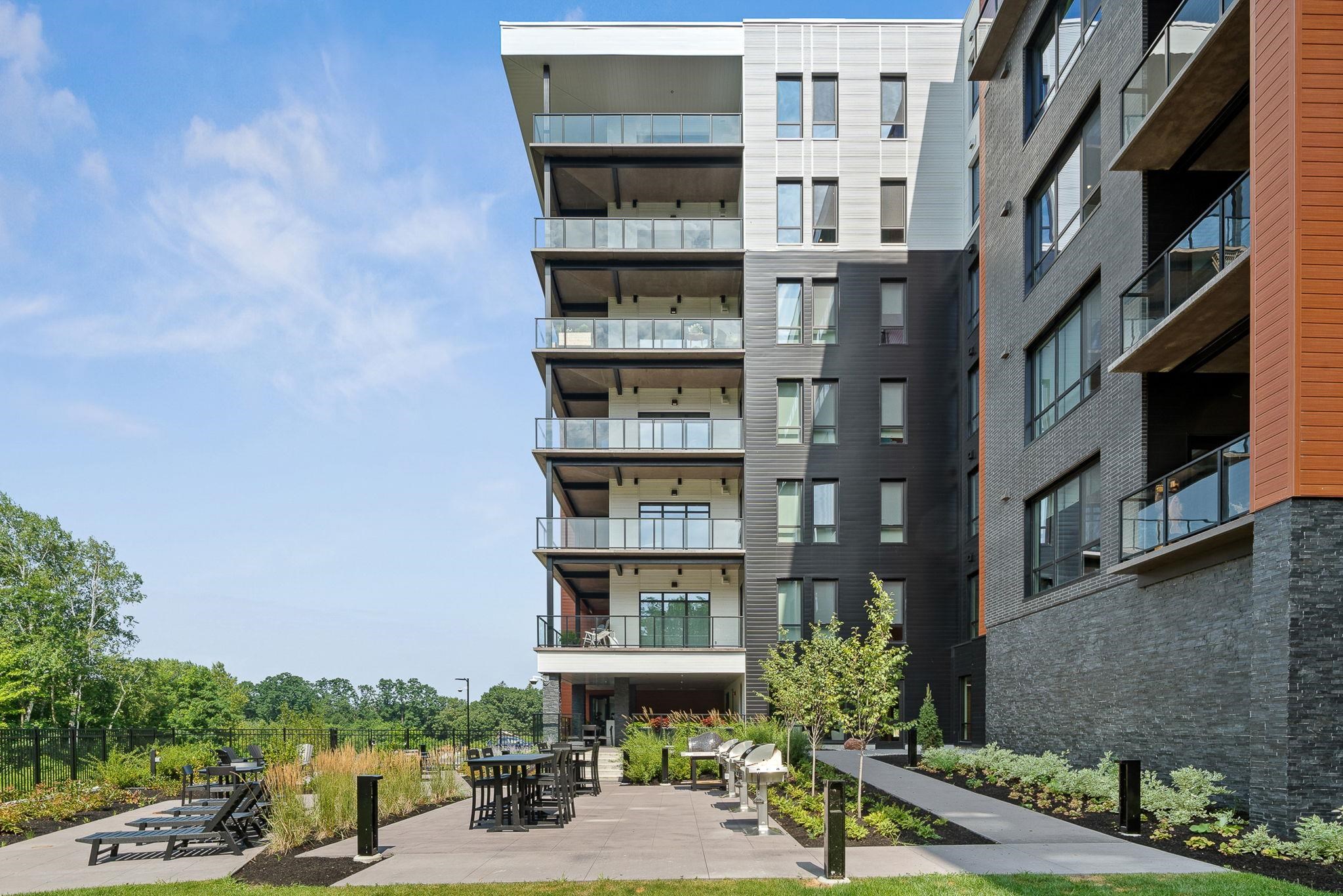 125 Cambrian Way Unit: 602