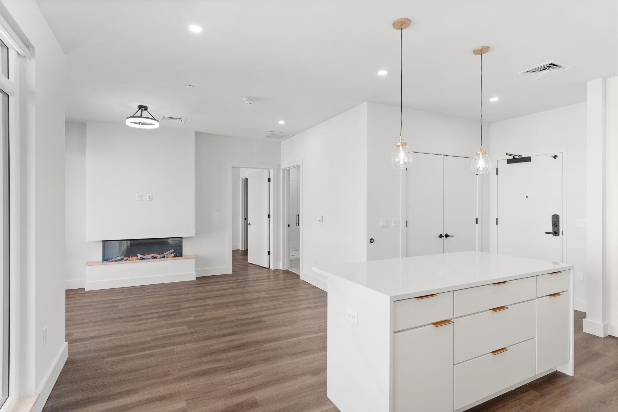 125 Cambrian Way Unit: 602