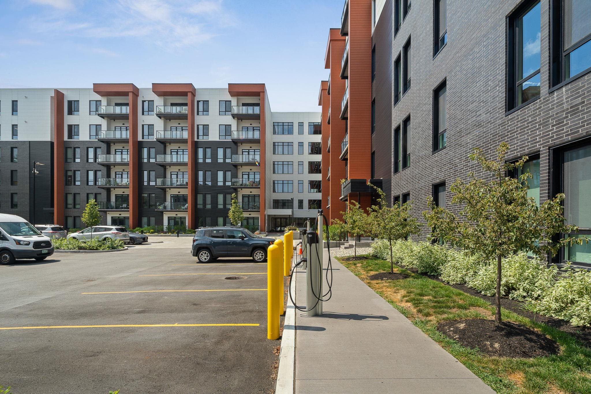 125 Cambrian Way Unit: 602
