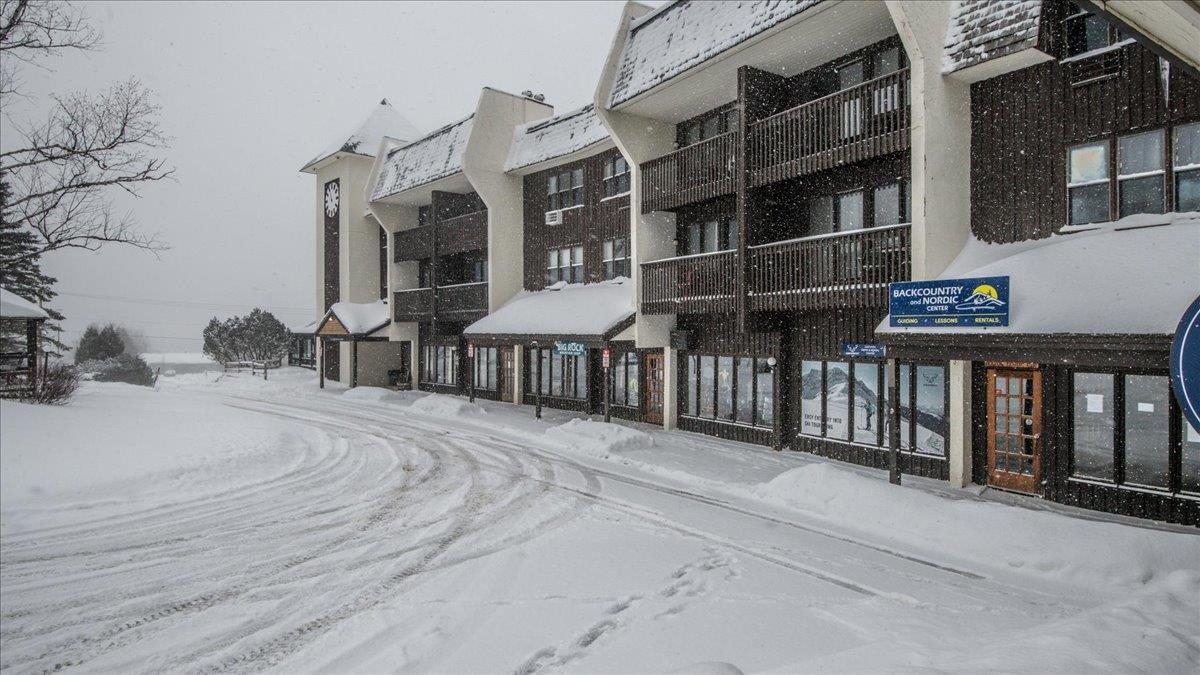 4302 Bolton Valley Access Road Unit: 383&385